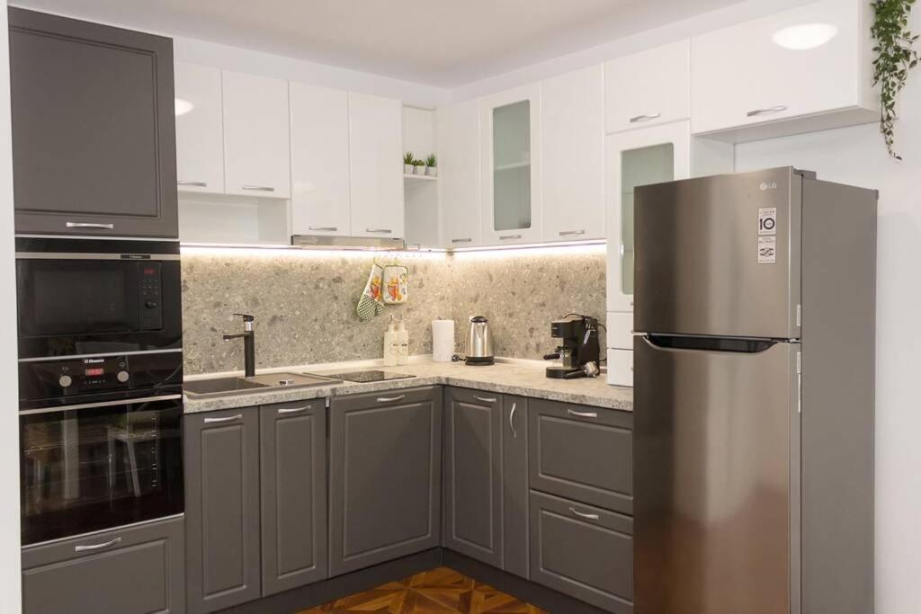 Perfect Summer Vacation Rental - One-Bedroom Flat By Flat Mаnager Topola Extérieur photo