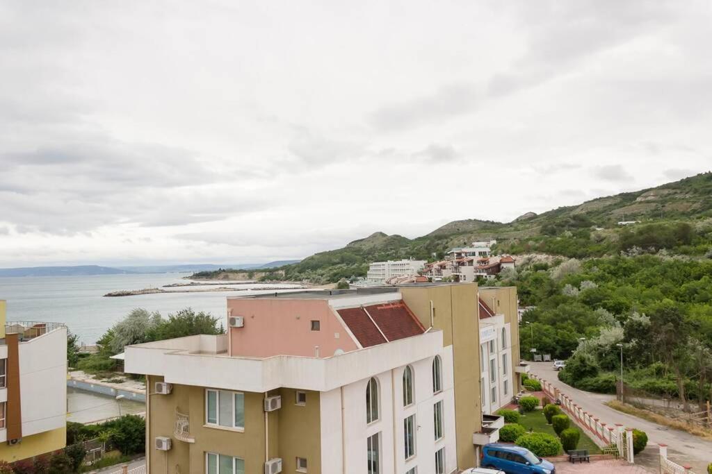 Perfect Summer Vacation Rental - One-Bedroom Flat By Flat Mаnager Topola Extérieur photo